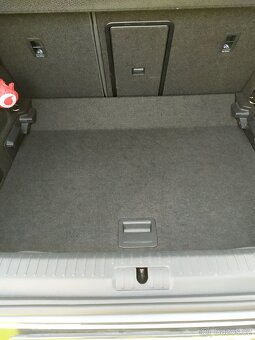 Cupra Formentor 1,5 TSI 110 kW,DSG rv 9/2022 - 10
