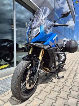 CFMOTO 650 MT PREMIUM - 10