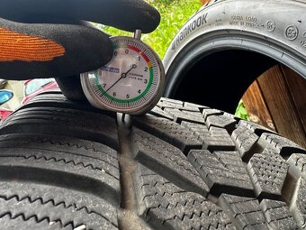 255/35/18 225/40/18 zimní dvourozměr sada BMW - 10