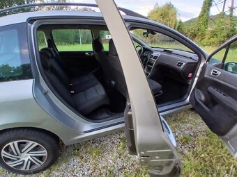 PEUGEOT 307 COMBI 1.6 HDI rok 2006 STK 3/2026 TOP STAV - 10