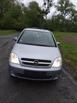 Opel Meriva 1.6 - 10