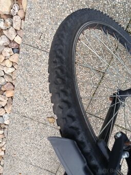 Dětské kolo 24" v pěkném stavu - 10