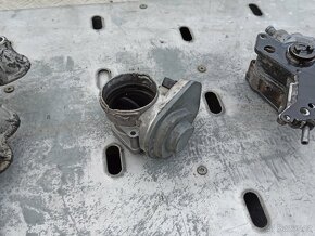 PŘÍSLUŠENSTVÍ MOTORU - VW 1.9 TDi 74kW, typ AXR - 10