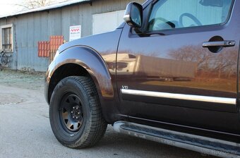 Nissan Pathfinder 3.0 V6 A/T 7MIEST - 10