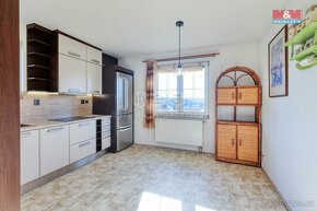 Prodej rodinného domu, 827 m², Trnová - 10