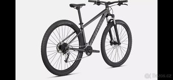 Zánovní horské kolo Specialized Rockhopper 29", vel. S - 10