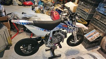 YCF F150 - 10