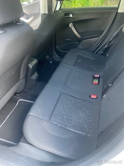 PEUGEOT 2008 1.2 81kw - 10