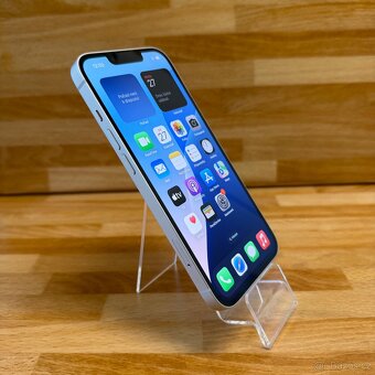 iPhone 13 128GB, bílý (12 měsíců záruka) - 10
