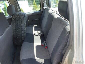 Nissan Navara 2.5 TD 4x4 nová STK tažné 3t - 10