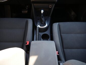 Volkswagen Touran 2.0TDi , 103 kW nafta, 2010 - 10
