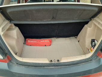KIA RIO 1.4i r.v.2007 - 10