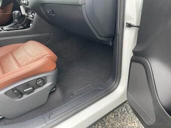 Volkswagen Touareg 3.0TDi 4x4 205PS FL EXCLUSIVE - 10