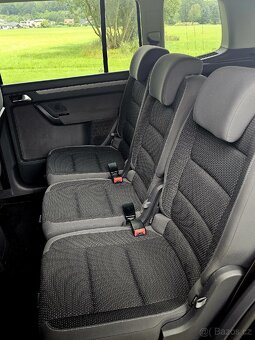 Vw Touran Comfortline 2.0tdi 5 mist pravidelný servis - 10