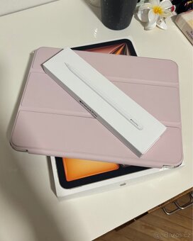 iPad Air M3 (2025) 11” + rok záruka + příslušenství - 10