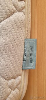 Dětská postýlka + matrace - 10