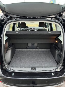 Škoda Yeti 1.2 TSi 81kW 2016 najeto 48tkm - 10