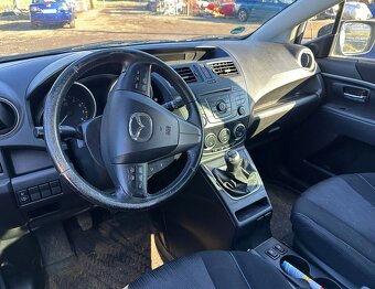 Mazda 5 CW 2.0i havarovaná - 10