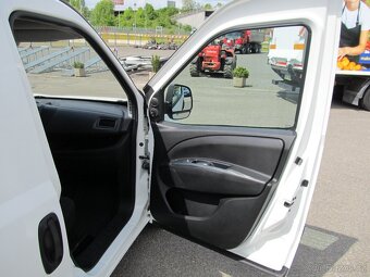 Opel Combo 1.4 JET CNG ČR 2.maj serviska - 10