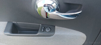 Fiat 500 1,2 benzín 2009 149tis.km - 10