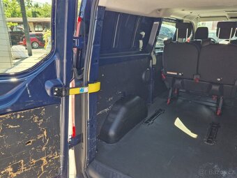 Ford Transit Custom 2,2 TDCI 92 KW L2 6míst - 10