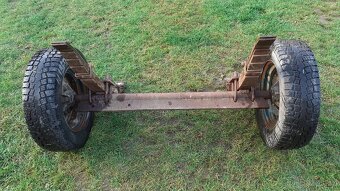 Náprava na káru/vlek - 10