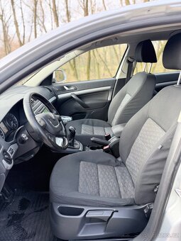 ŠKODA OCTAVIA II - 10