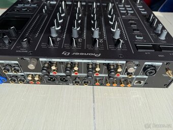 Pioneer djm a9 - 10