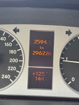 Prodal Volkswagen passat b6 - 10