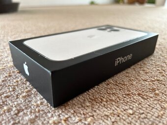 iPhone 13 PRO 256 GB bílý - baterie 90% - 10