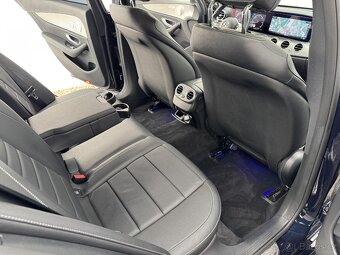 Mercedes-Benz Třídy E, 220d 143kw 9G DPH 1MAJ 4x4 AMG - 10