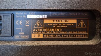 VOX AV30 - kytarové lampové modelingové kombo - 10
