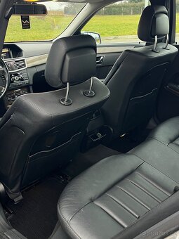 Mercedes E350 - 10