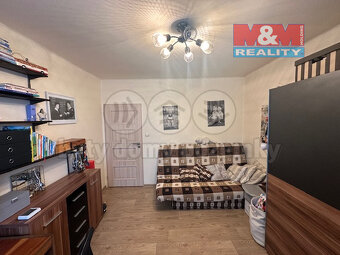 Prodej bytu 4+1, 91 m², Chýnov, ul. U Kuželníku - 10