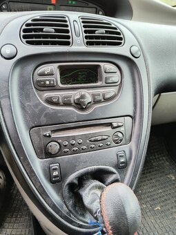 Citroën xsara picasso 1,8 benzín - 10