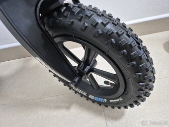 Odrážedlo FirstBike Fat modré, jako nové, záruka do 24.2.27 - 10