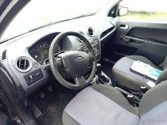 Ford Fusion 1.4i 59kw - 10