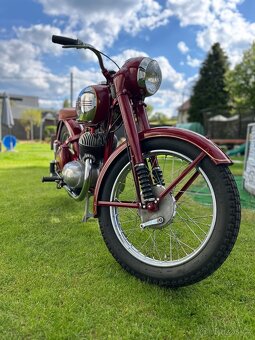 Jawa pérák 350 - 10