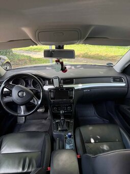 Škoda Superb 1.8 TSI DSG - 10