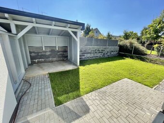 Pronájem bytu 4+kk 80 m², zahrada 85 m², Včelná - 10