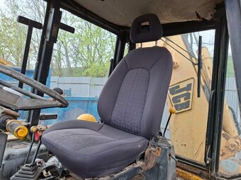 JCB 3CX 4X4 - 10