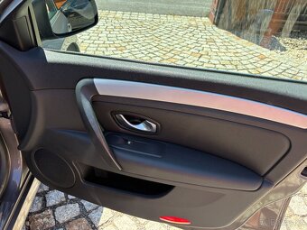 Renault Laguna Kombi 2.0 dCi 110 kW,AUT.KLIMA, - 10