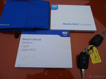 Dacia sandero stepway 0.9TCe,66kW,1majČR,s.kniha,klima,navi - 10