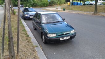 Škoda Felicia 1.9 D kůže audio AUX USB Alpine 1996 - 10