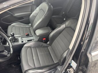 Prodám náhradní díly na ve golf 7 - 10