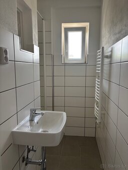 Pronájem bytu 1+kk v Šumperku - 10