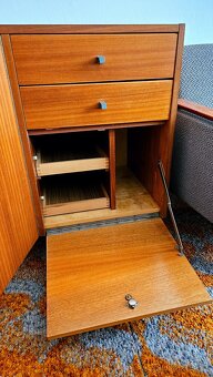 prodám retro nábytek tmavý - 10