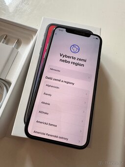 Apple iPhone X - 10