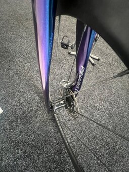 Dogma F vel 53 zipp 303s sram red axs - 10
