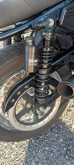 Harley Davidson 1200C - 10